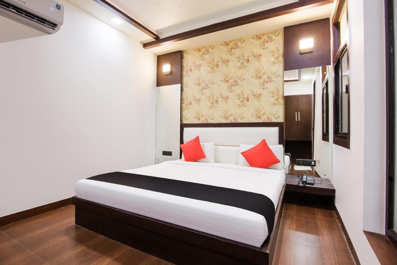 Hotel Grand Sparrow Inn Агра Экстерьер фото